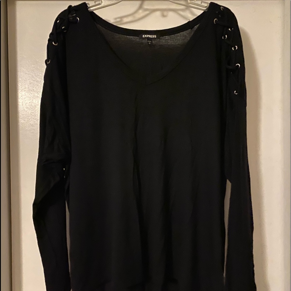 Long sleeve grommet Express shirt size L